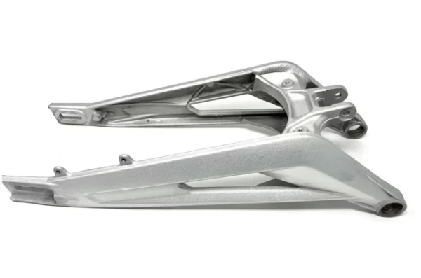 light-bee-swingarm-unpainted-888956_670x443.webp light-bee-swingarm-unpainted-888956_670x443.webp